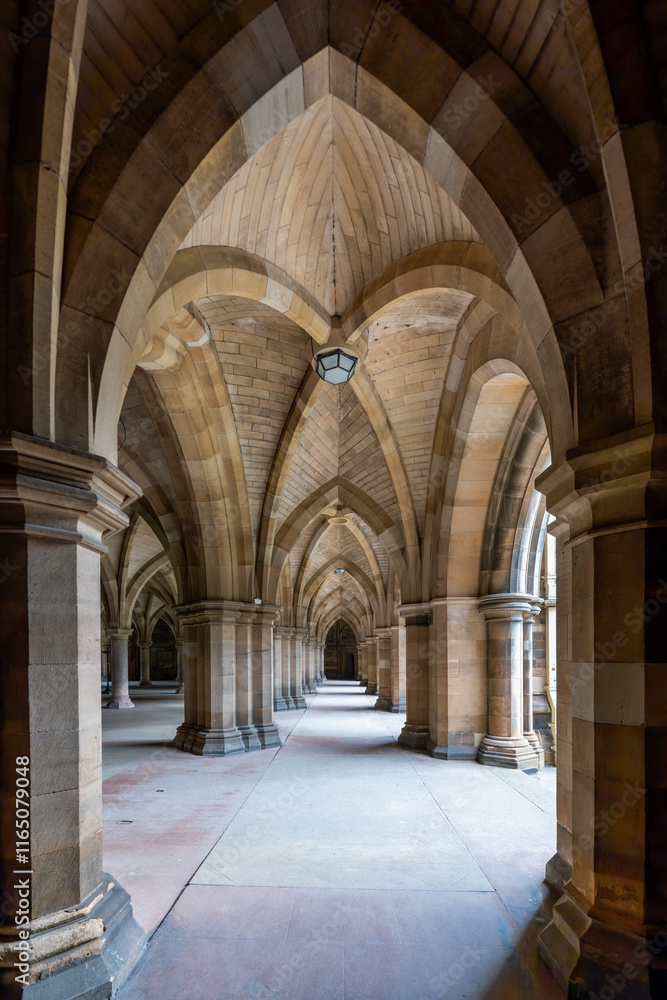 Fototapeta premium Cloisters of Glasgow University - UK