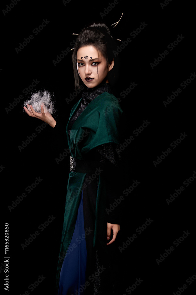 Fototapeta premium COS Oriental women who are fairies,demons,and monsters in ancient myths and legends