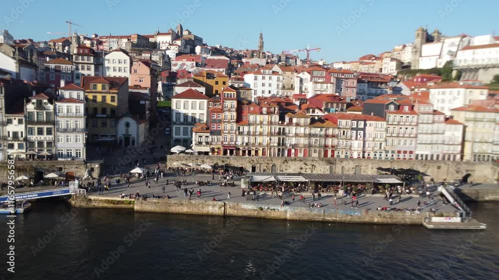 Porto: Encanto da Ribeira com o Rio Douro e Barcos Tradicionais