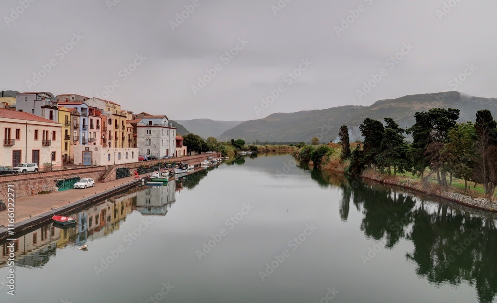 Fototapeta premium côte ouest de la Sardaigne à Bosa