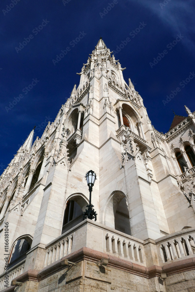 Budapest Parliament Building on the Danube Budapest Parliament Building on the Danube