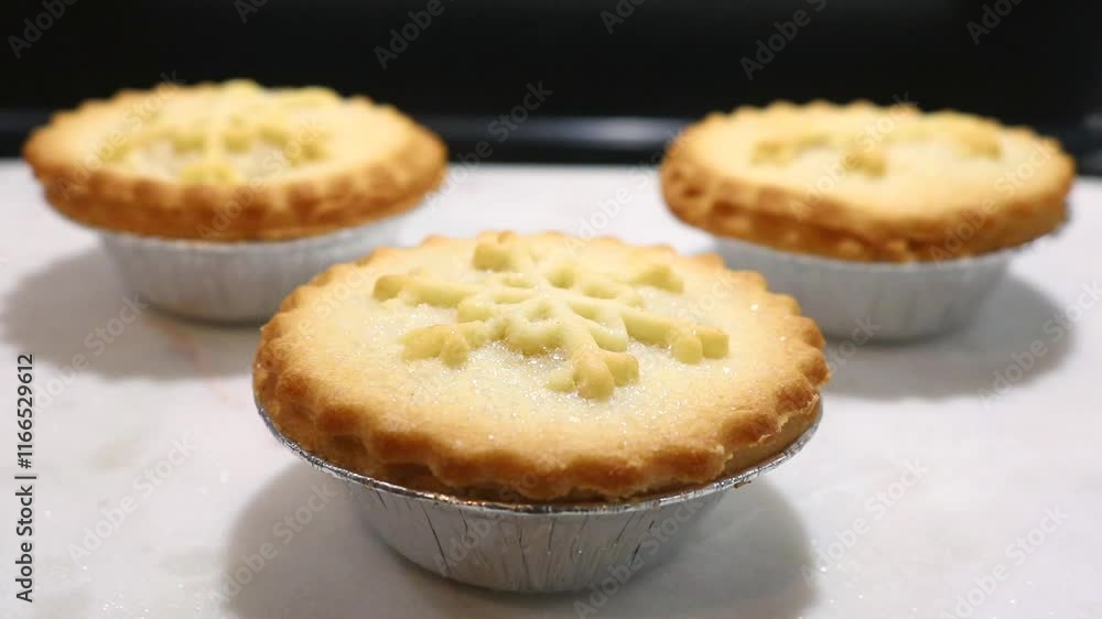Mince Pies Christmas Food Festive Pastries Cuisine Traditional Holiday Season Mince Pies Christmas Food Festive Pastries Cuisine Traditional Holiday Season