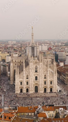 Aerial view of Duomo di Milano. Vertical video