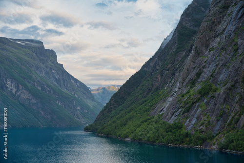 Blick  in den Geiranger Fjord Norwegen photo