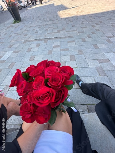 Bouquet of red roses 