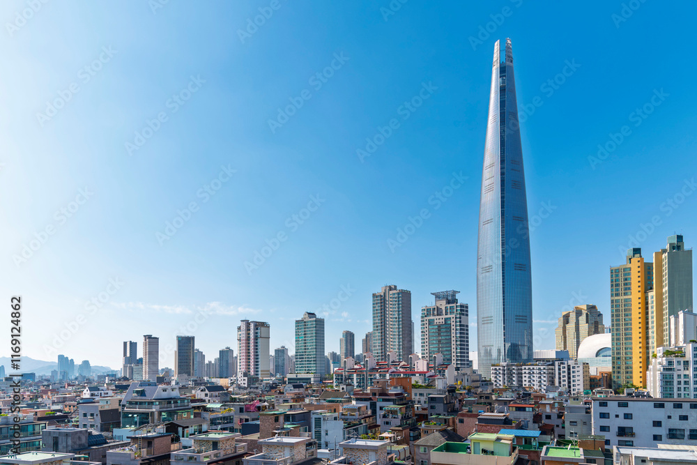 Seoul cityscapes, skyline, high rise office buildings and skyscrapers with blue sky and cloud in Seoul city, winter daylight, top view in winter, Seoul, Republic of Korea,.