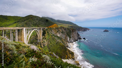 Bixby Bridge and Pacific Coast Highway, California, USA