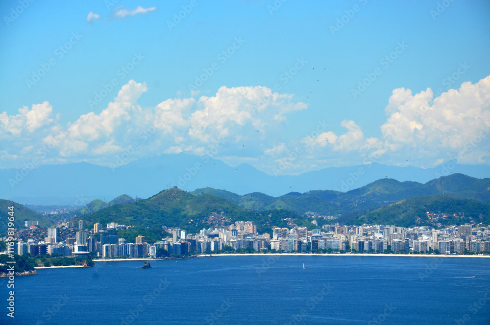 Naklejka premium Rio de Janeiro from sugar loaf views