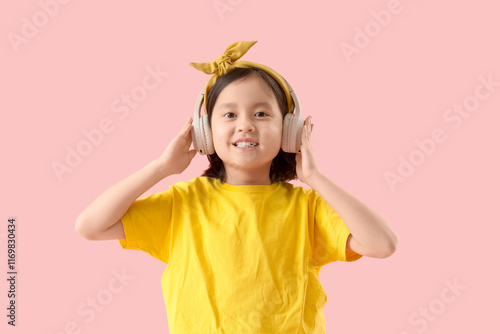 Cute little Asian girl in h...