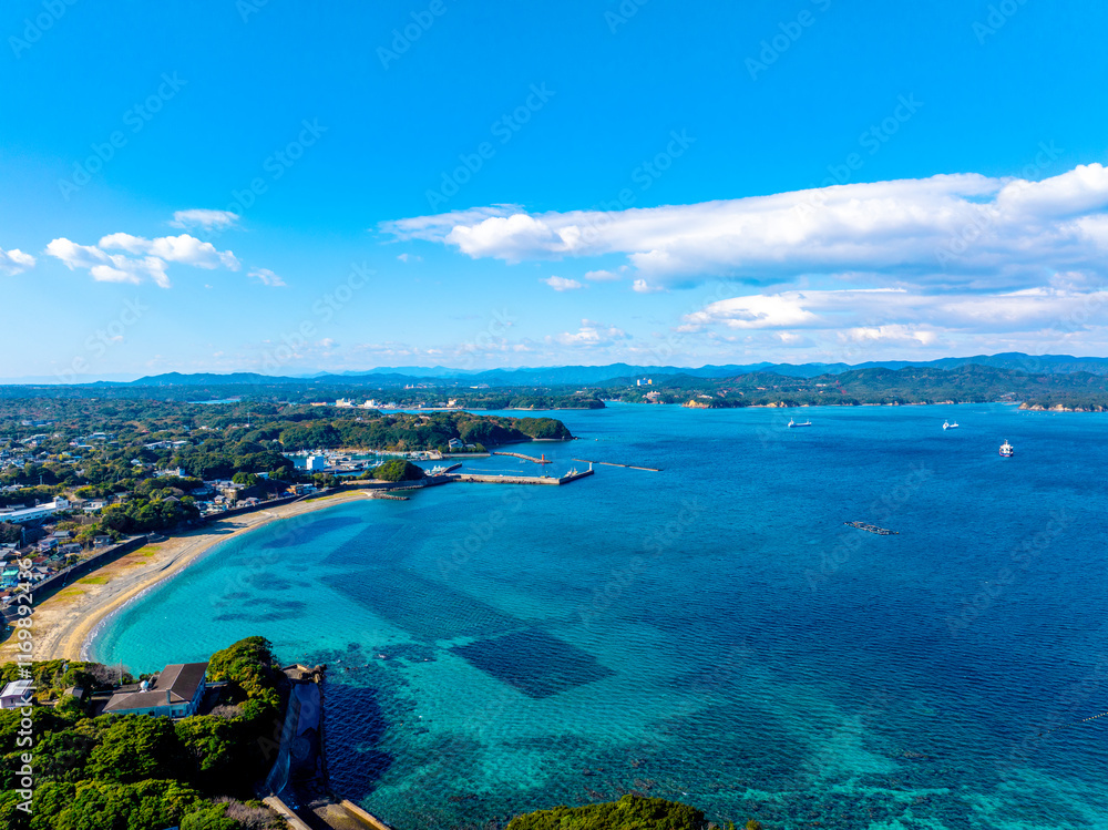 Naklejka premium 的矢湾 うらの浜（三重県志摩市）