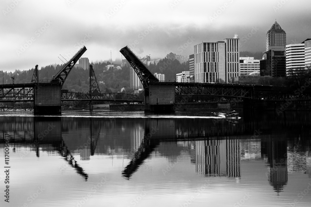 Fototapeta premium Draw Bridge Opening