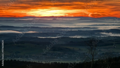 Sonnenuntergang bei Inversionswetterlage