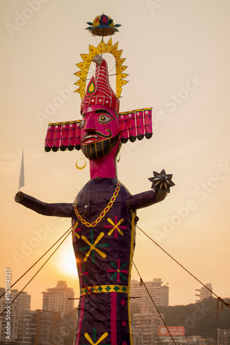 Foto Closeup of a Ravana Effigy during Dussehra festival in India.