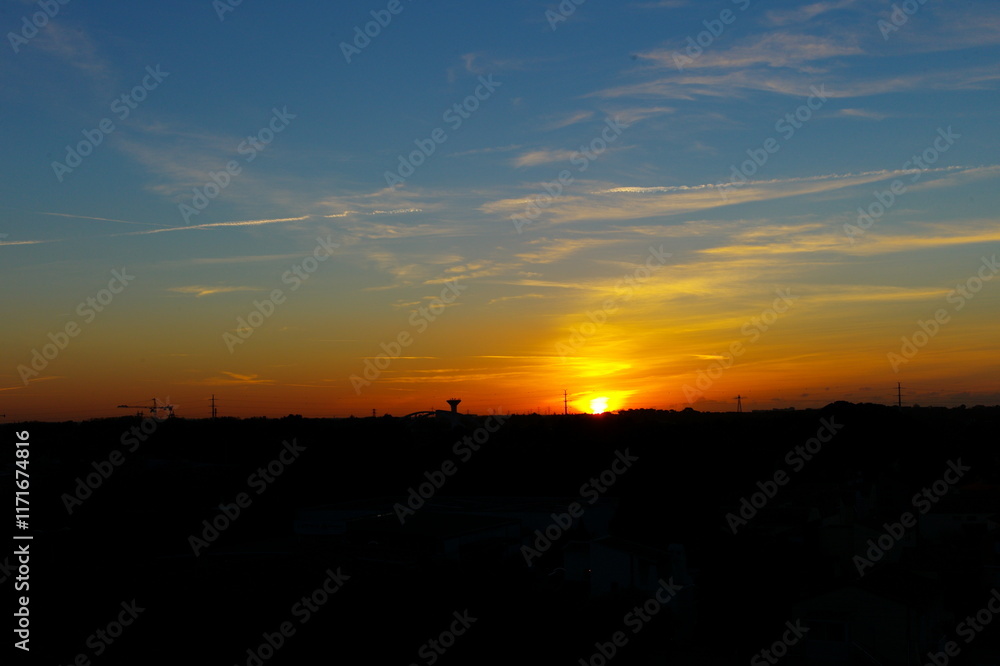 Obraz premium sunset in the city