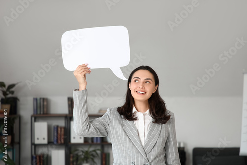 Young businesswoman with bl...