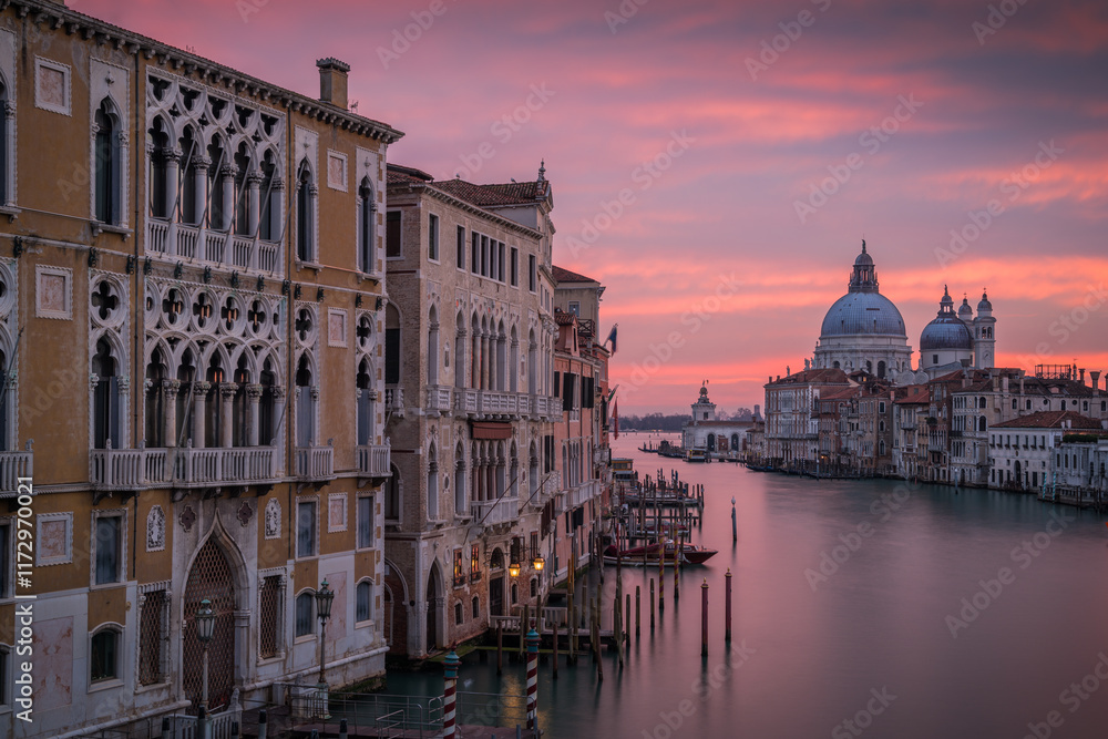 Naklejka premium Venedig 2024 X