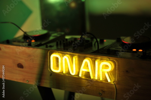 Platines pour dj mix en studio