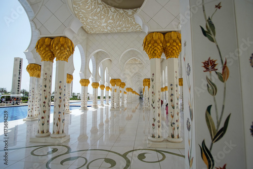 interior of Sheikh zayed grand mosque