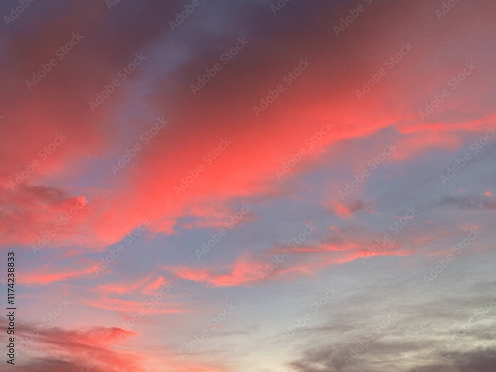 Fototapeta premium sky with colorful clouds during sunset
