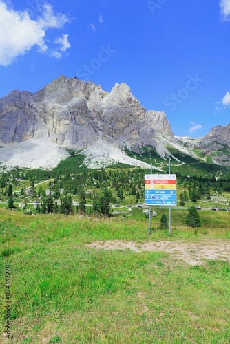 Wallpaper Mural travel Torontodigital.ca