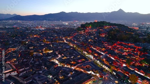 Night view of the old town of Lijiang, Yunnan Province