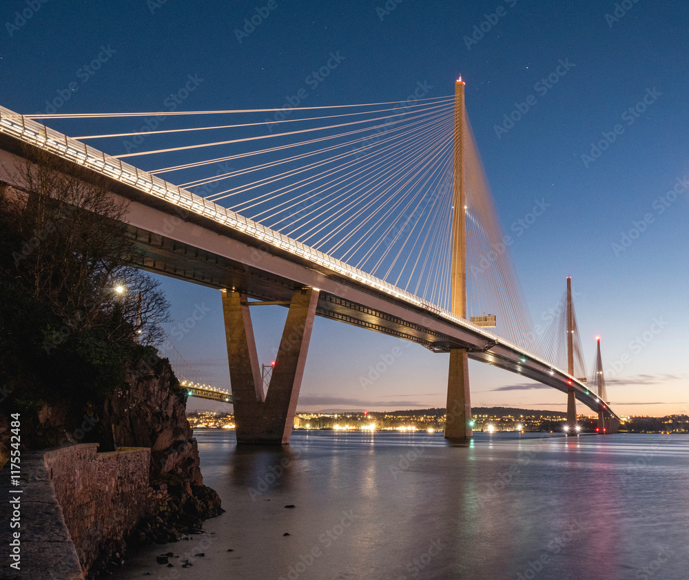 Naklejka premium The queensferry crossing in winter