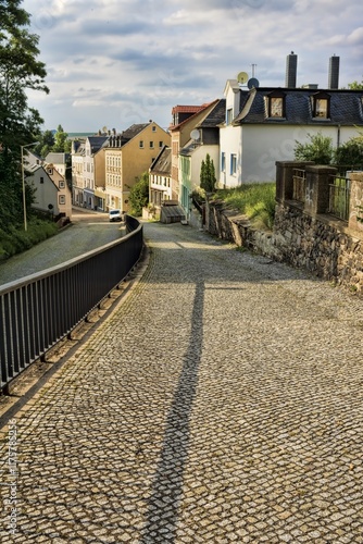 glauchau, deutschland - stadtidylle mit sanierten alten häusern photo