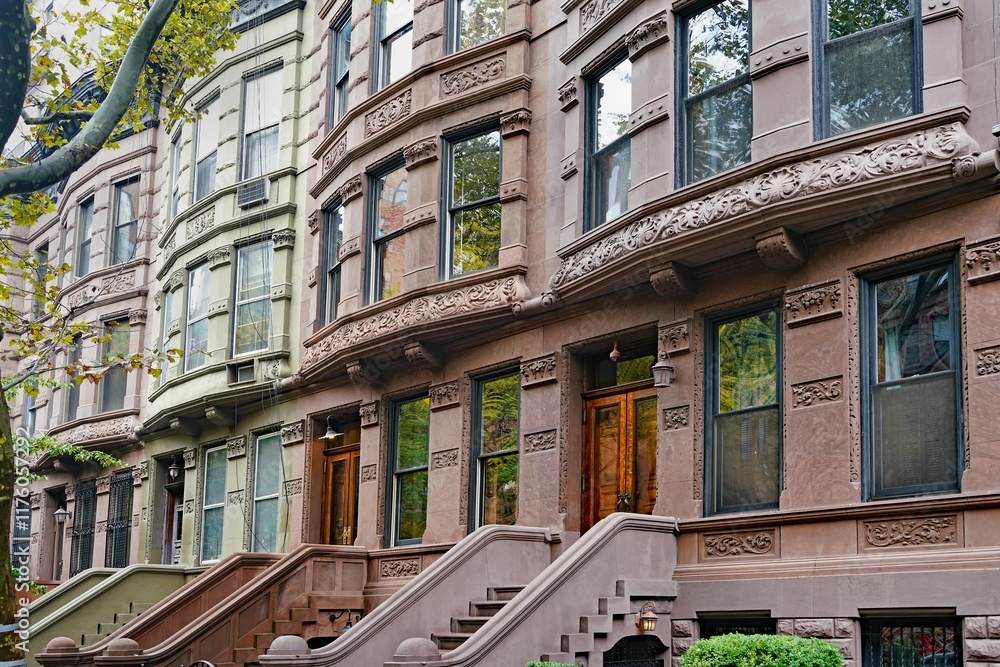 Obraz premium Elegant old New York brownstone townhouses