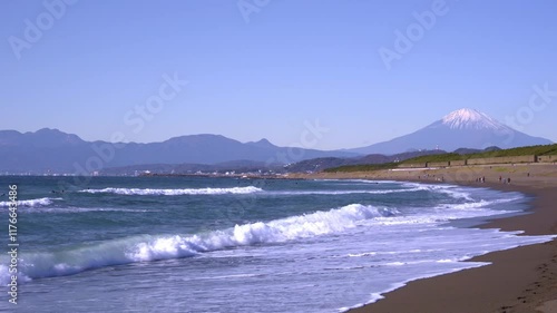 神奈川県茅ヶ崎の海岸風景