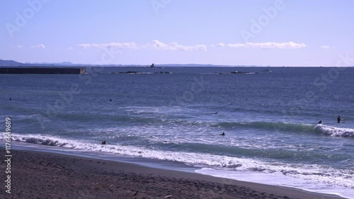 神奈川県茅ヶ崎の海岸風景