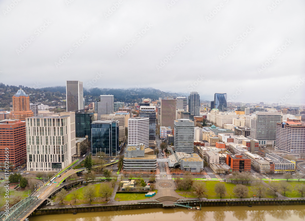 A city skyline with a river running through it