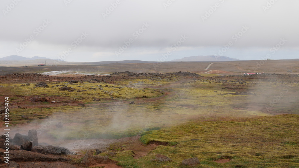 Hveravellir, Islande, piscine géothermique, Bláhver, source chaude, eau bleue, région géothermique, Highlands, paysage volcanique, vapeur, fumarole, soufre, nature, photographie, aventure, exploration Hveravellir, Islande, piscine géothermique, Bláhver, source chaude, eau bleue, région géothermique, Highlands, paysage volcanique, vapeur, fumarole, soufre, nature, photographie, aventure, exploration
