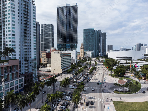 Vue aérienne professionnel au drone de Miami Downtown, Floride, USA
