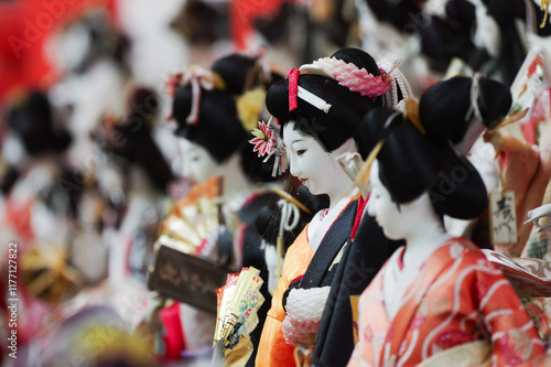 沢山の日本人形