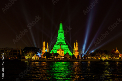 Wat Arun at night photo