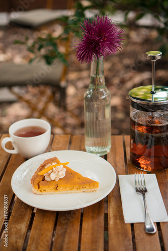 Pumpkin pie and tea photo