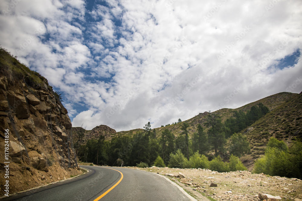 Naklejka premium Baihaba Scenic Area, Xinjiang, China