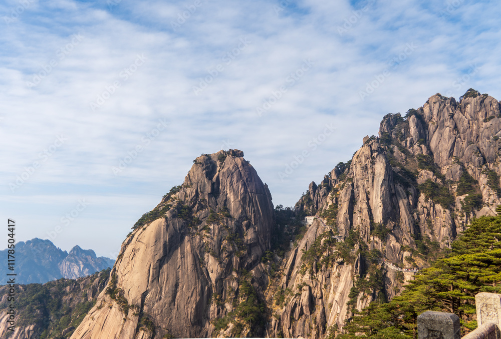 mountains and clouds
Huangshan, China