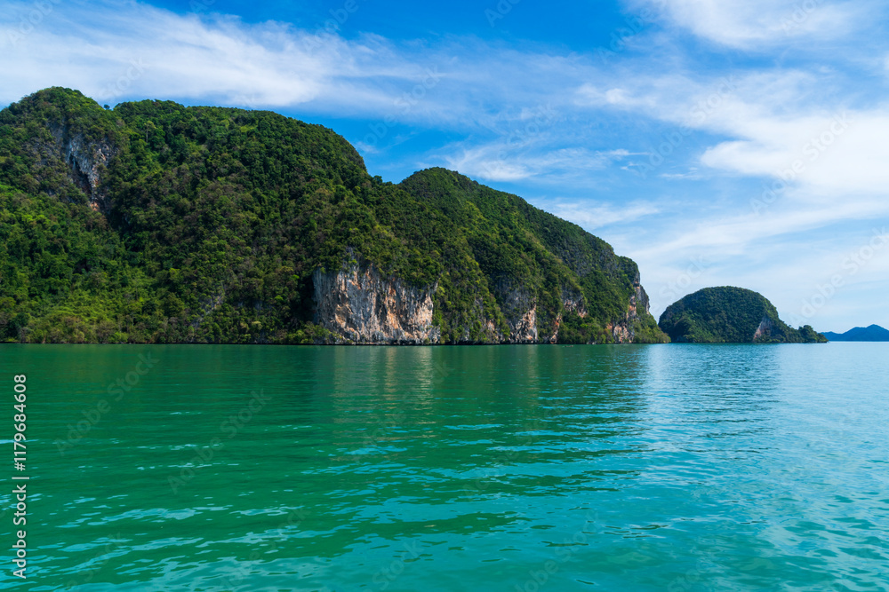 Obraz premium Ao Phang Nga National Park and coastline of Phuket