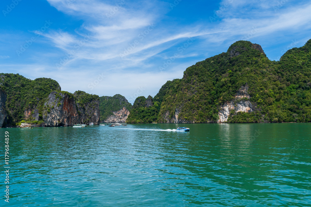 Obraz premium Ao Phang Nga National Park and coastline of Phuket