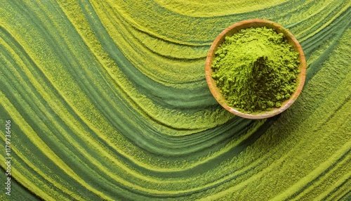 抹茶の粉末と波模様