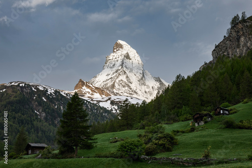 Bild auf Leinwand Stunning Matterhorn Landscape Photography from Zermatt