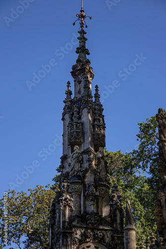 Torre
