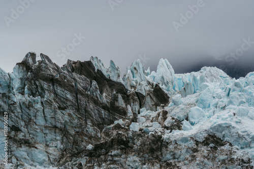 Wallpaper Mural Scenic views of a glacier in Glacier Bay National Park in southeast Alaska  Torontodigital.ca