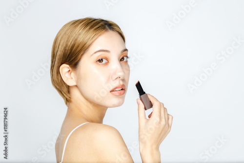 女性　美容　スキンケア　化粧イメージ