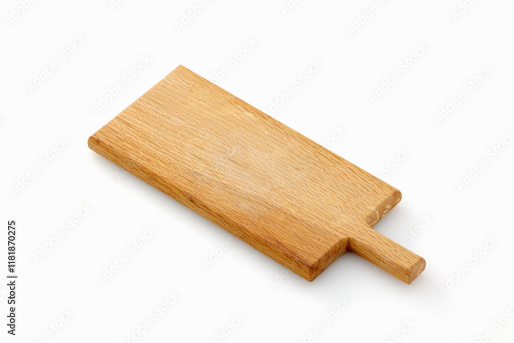 白背景に置いた木製のカッティングボード Wooden cutting board on white background 白背景に置いた木製のカッティングボード Wooden cutting board on white background