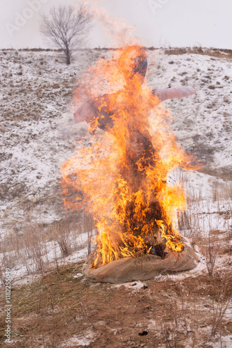 Tablou pe pânză Burning of an effigy at the Maslenitsa festival
