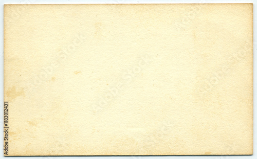 古く色褪せ染みがついた厚紙