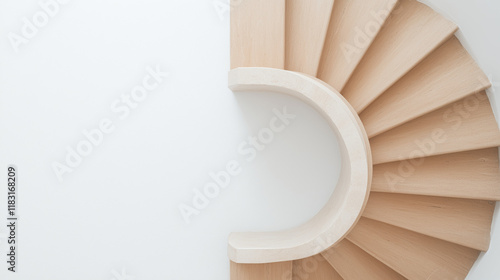 Curved Wooden Staircase: Mo...