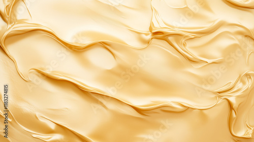 Golden Cream Swirls: A clos...